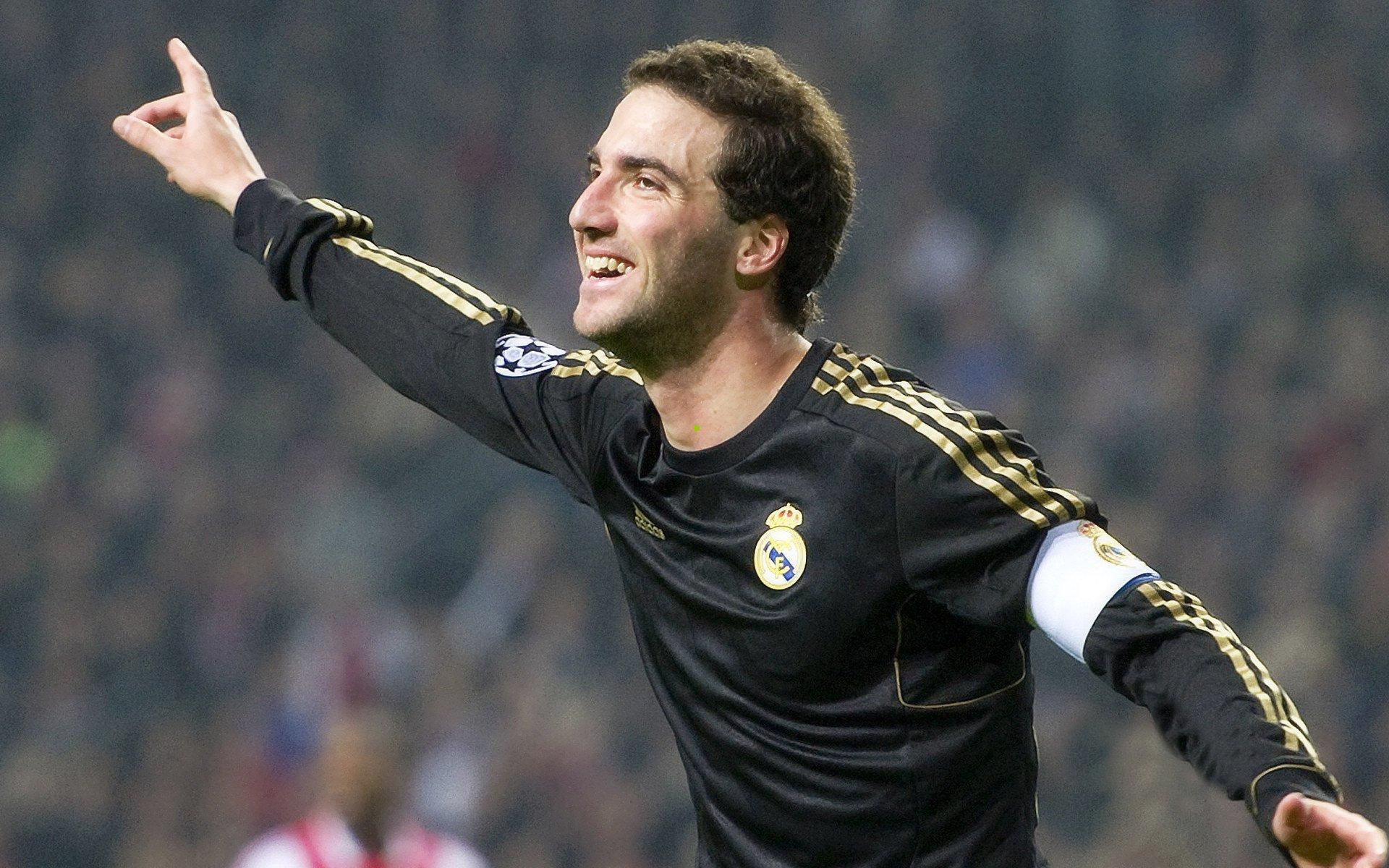 【开云】严益唯深度剖析，中超十年巨星吸引力流失之谜